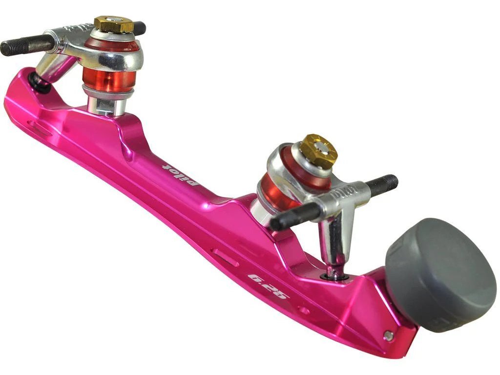 Atom Pilot Falcon quad roller skate plate, pink, with toe stop