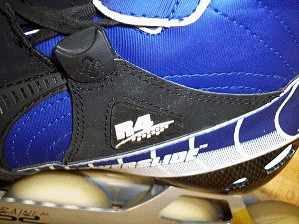 How to cut the BOA Buckle off the 2005 R4 Boot 2