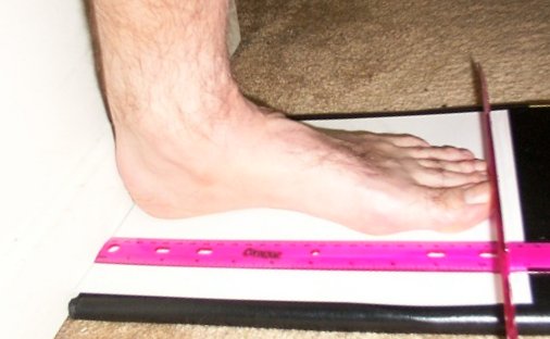 measuring your foot for an inline speed skate boot